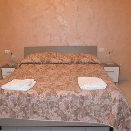 B&B A Casa Di Ale Palermo Eksteriør billede